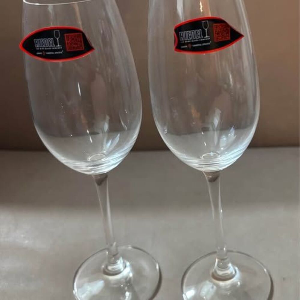 Riedel Ouverture Champagne Glasses Set of 2 – Never Used